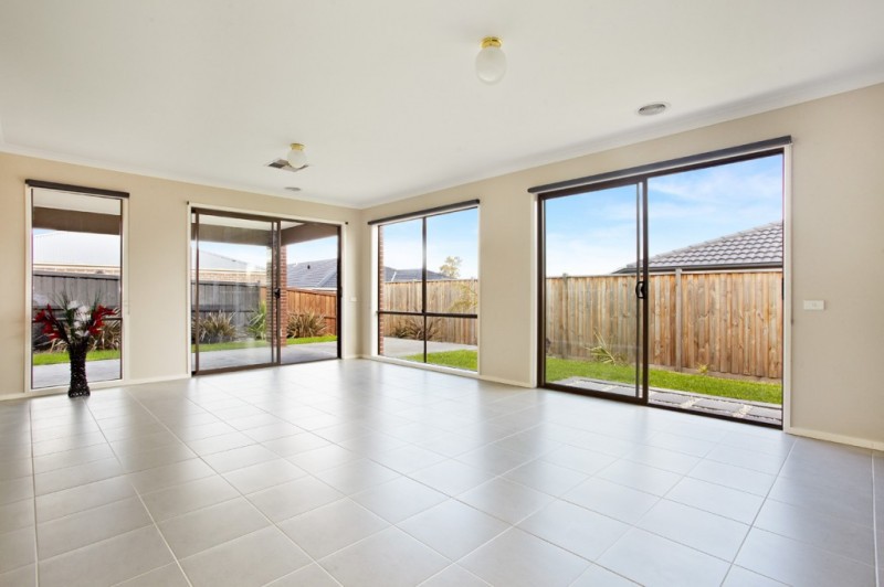 7 Inlander Way, Doreen, VIC 3754 - Thumbnail 1 - 22/05/2019