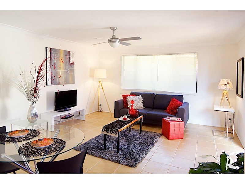 1/9 Spencer Street, Southport, QLD 4215 - Thumbnail 2 - 22/05/2019