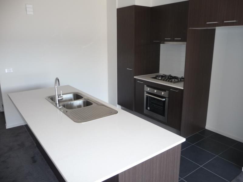 2 Gorman Drive, Mill Park, VIC 3082 - Thumbnail 1 - 22/05/2019