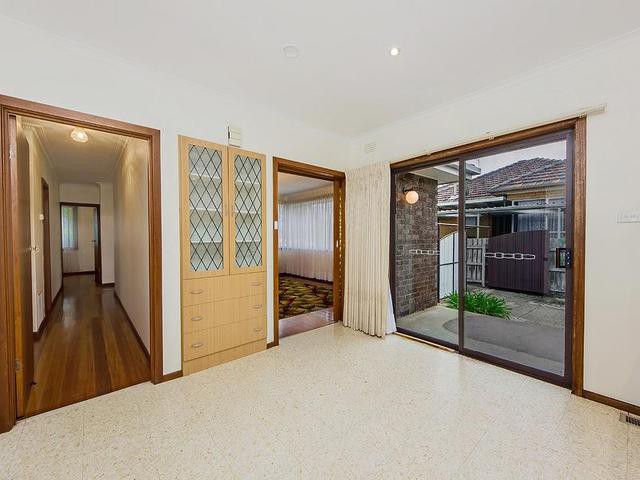 83 St Albans Road, St Albans, VIC 3021 - Thumbnail 2 - 22/05/2019