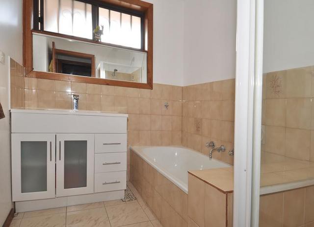 9A Senna Court, Thomastown, VIC 3074 - Thumbnail 2 - 22/05/2019