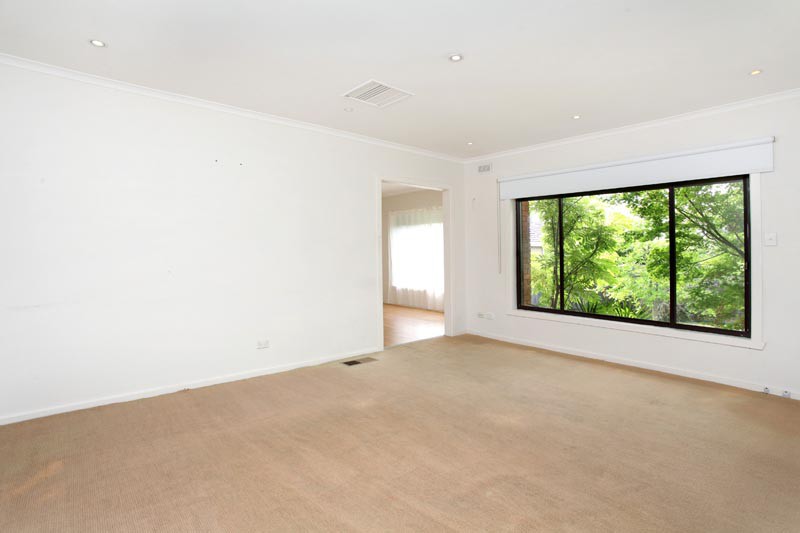 6 Harwood Close, Sunshine West, VIC 3020 - Thumbnail 2 - 22/05/2019