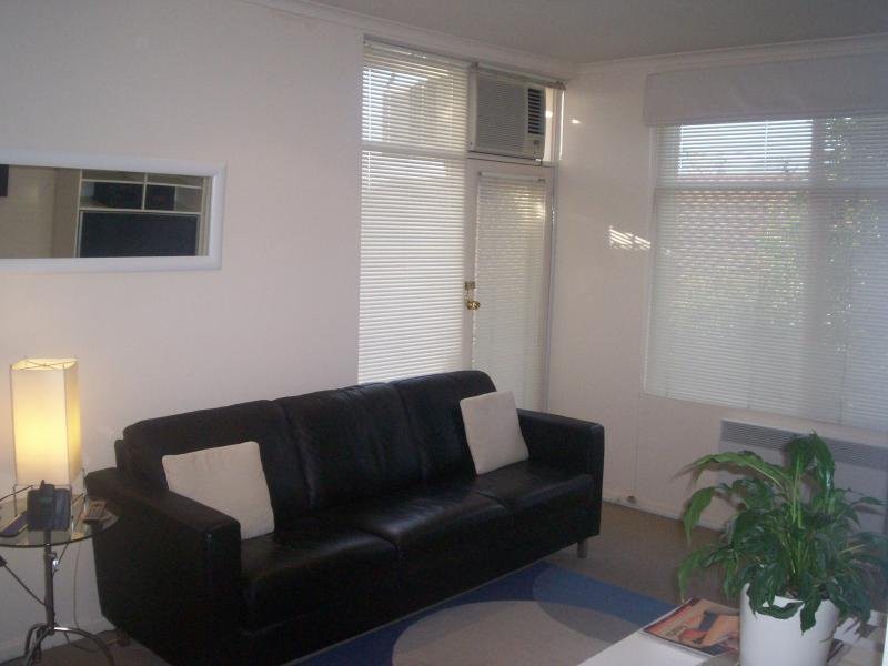 16/48 Scotia Street, Moonee Ponds, VIC 3039 - Thumbnail 2 - 22/05/2019