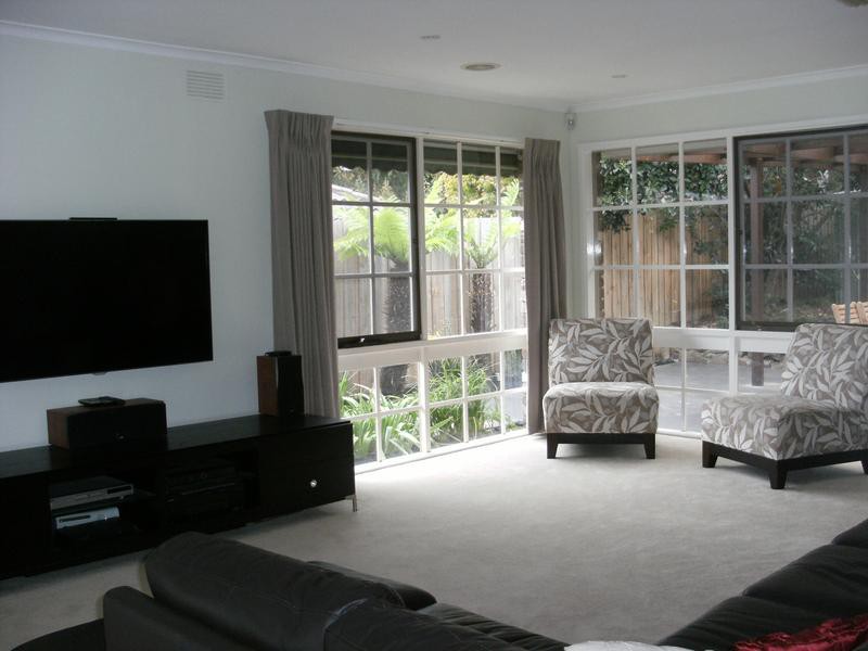 43 Mantung Cres, Rowville, VIC 3178 - Thumbnail 1 - 22/05/2019