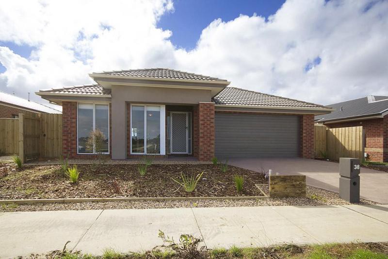 38 Daybreak Avenue, Armstrong Creek, VIC 3217 - Thumbnail 1 - 22/05/2019