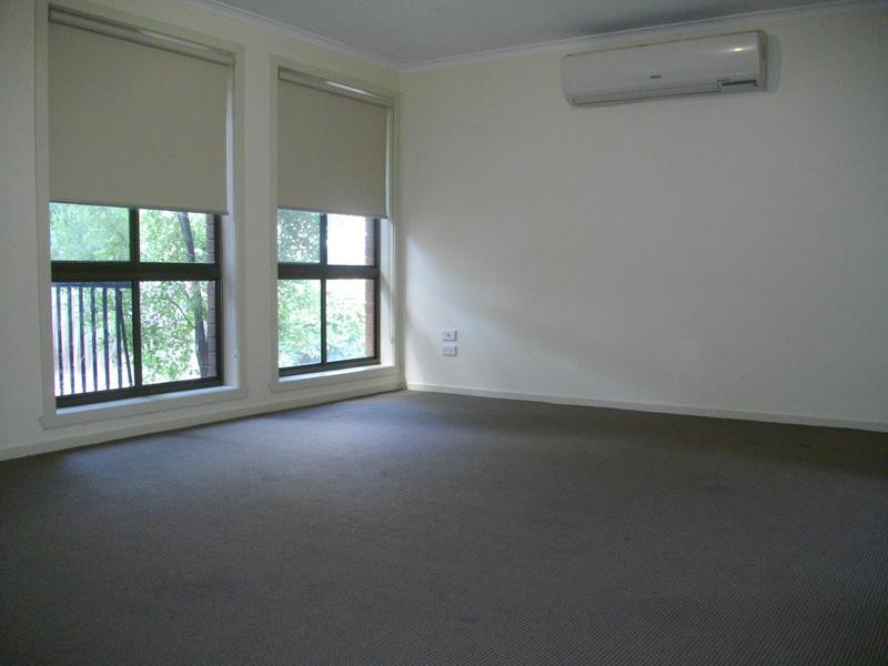 3/16 O'Connell Street, Kingsbury, VIC 3083 - Thumbnail 1 - 22/05/2019