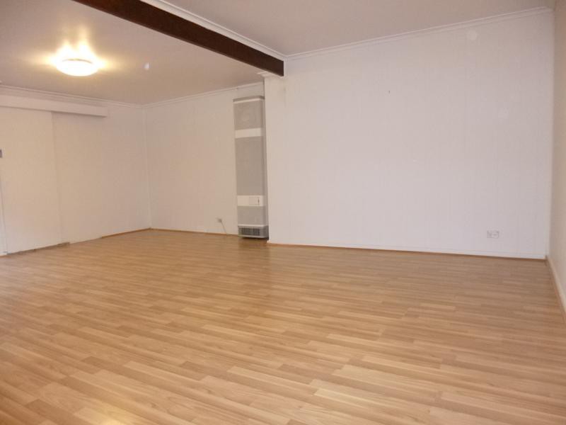 42 North Street, Ascot Vale, VIC 3032 - Thumbnail 2 - 22/05/2019