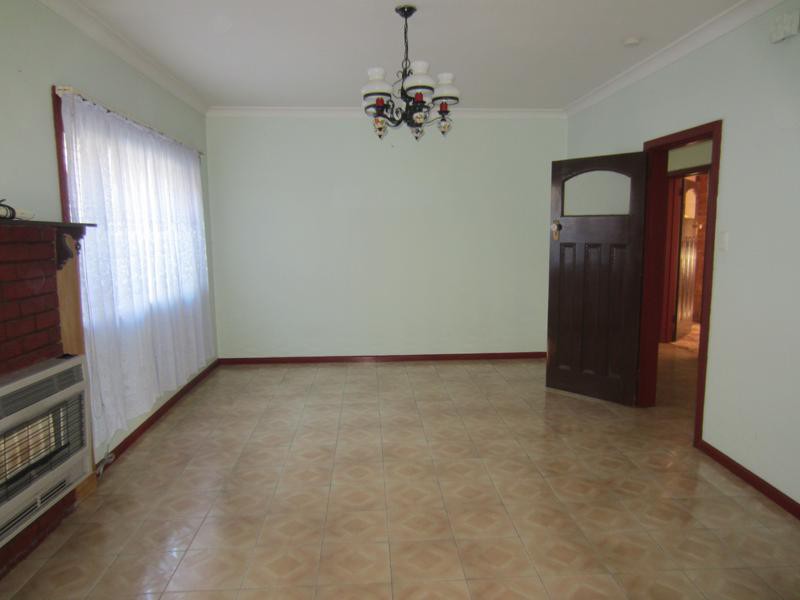 182 Bell Street, Coburg, VIC 3058 - Thumbnail 2 - 22/05/2019