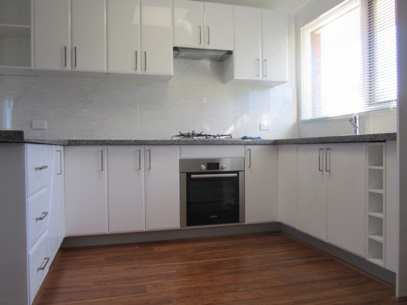 78 Argyll Circuit, Melton, VIC 3337 - Thumbnail 2 - 22/05/2019