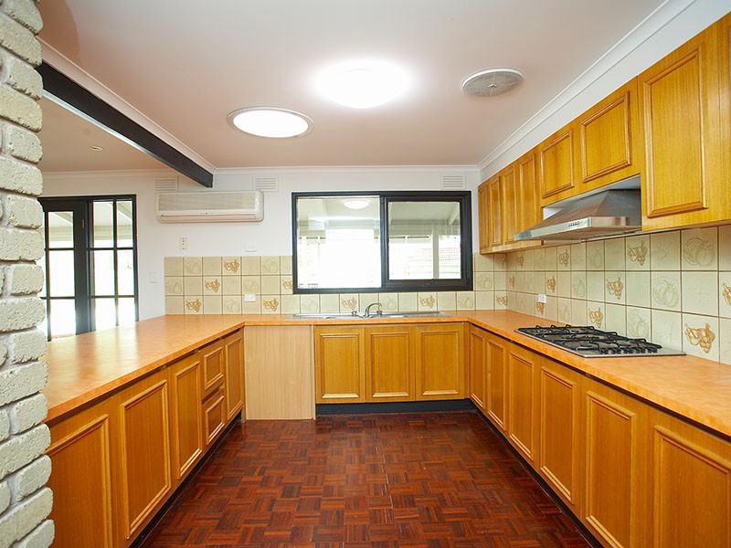 387 Sayers Road, Hoppers Crossing, VIC 3029 - Thumbnail 2 - 22/05/2019