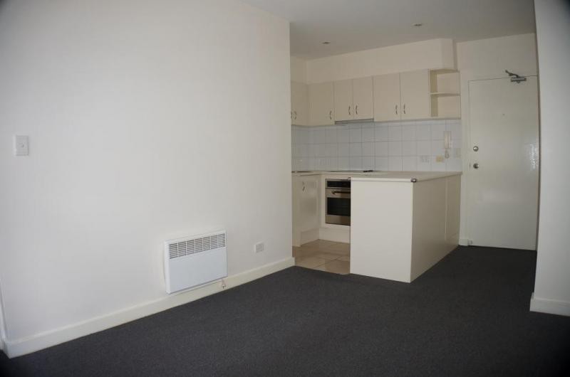 106/445 Royal Pde, Parkville, VIC 3052 - Thumbnail 1 - 22/05/2019