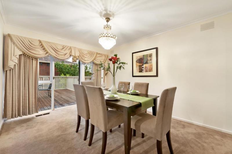 20 Valerie Street, Templestowe Lower, VIC 3107 - Thumbnail 1 - 22/05/2019