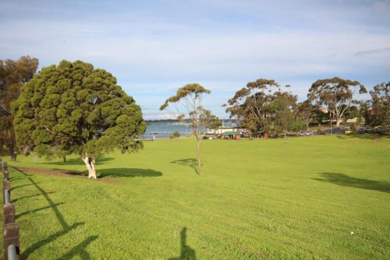 35 Liverpool Street, Rippleside, VIC 3215 - Thumbnail 1 - 22/05/2019