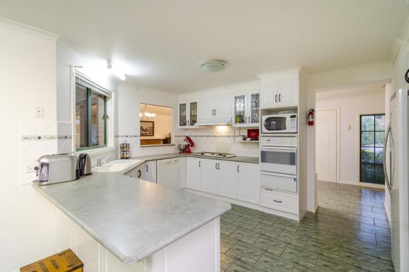 8 Byron Court, Wyndham Vale, VIC 3024 - Thumbnail 2 - 22/05/2019