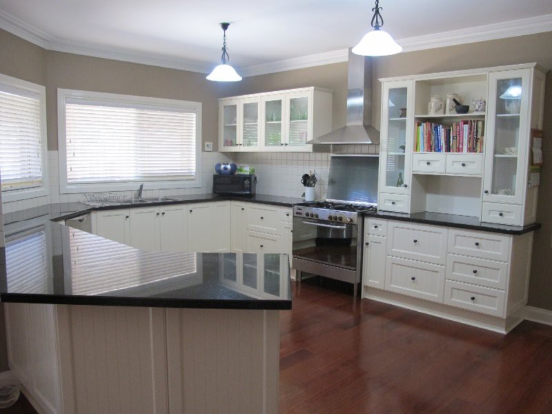 16 St Kilda Parade, Taylors Hill, VIC 3037 - Thumbnail 2 - 22/05/2019