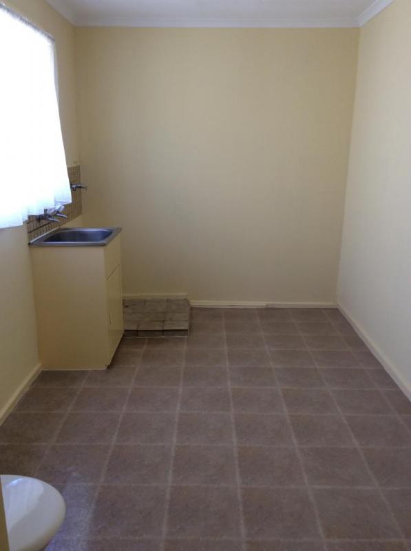 21 Barton Street, Reservoir, VIC 3073 - Thumbnail 2 - 22/05/2019