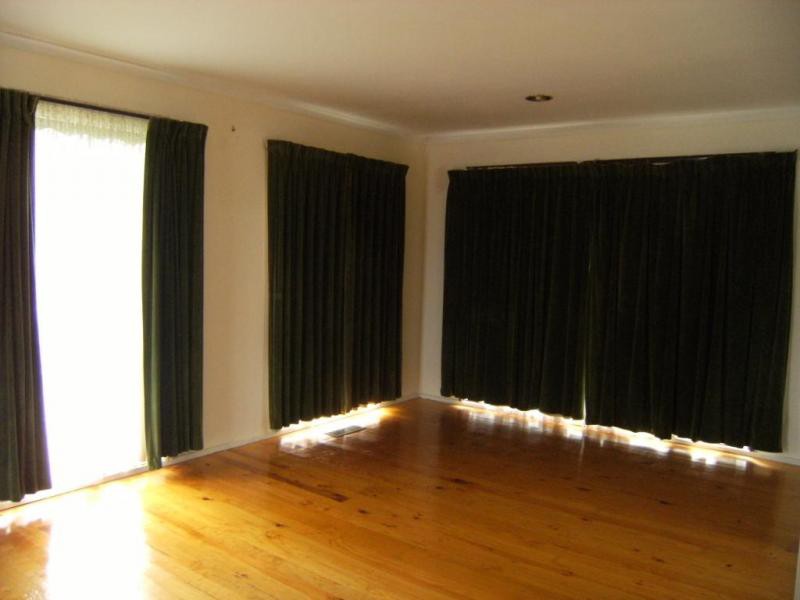 13 Rhyl Close, Endeavour Hills, VIC 3802 - Thumbnail 1 - 22/05/2019