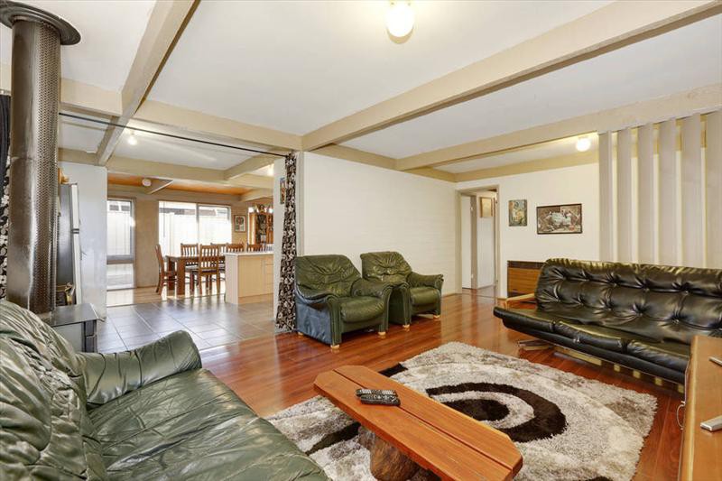 24 Southern Crescent, Craigieburn, VIC 3064 - Thumbnail 2 - 22/05/2019