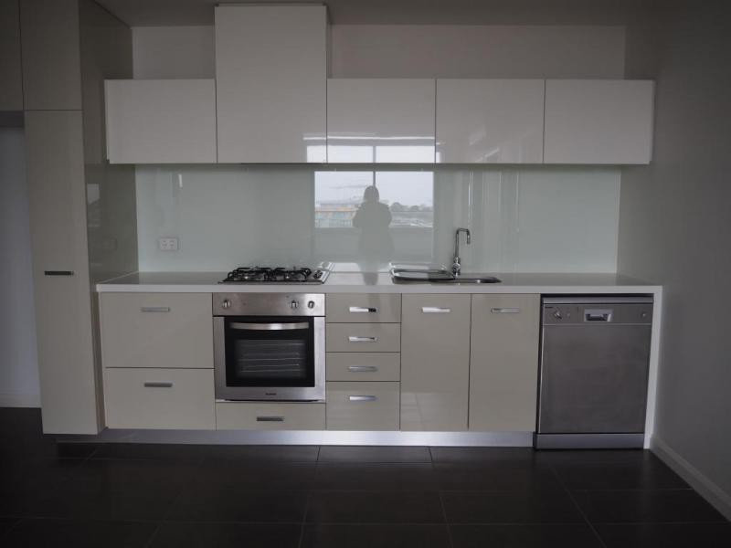 406/8 Breavington Way, Northcote, VIC 3070 - Thumbnail 2 - 22/05/2019