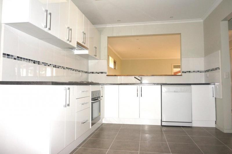 320 Elizabeth Drive, Sunbury, VIC 3429 - Thumbnail 1 - 22/05/2019