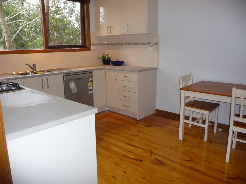 2/88 Darebin Street, Heidelberg, VIC 3084 - Thumbnail 1 - 22/05/2019