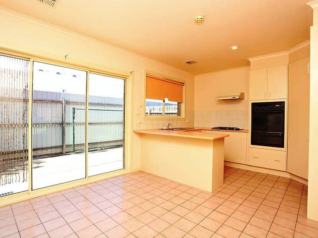 6/10 Grundy Street, Westmeadows, VIC 3049 - Thumbnail 1 - 22/05/2019