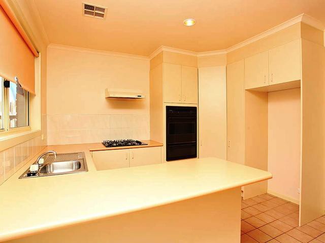 6/10 Grundy Street, Westmeadows, VIC 3049 - Thumbnail 2 - 22/05/2019