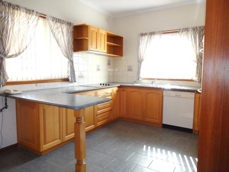 22 Dunlavin Road, Nunawading, VIC 3131 - Thumbnail 1 - 22/05/2019