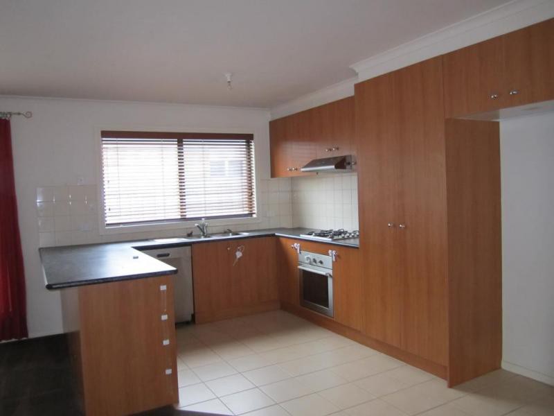 21 Charlotte Crescent, Wyndham Vale, VIC 3024 - Thumbnail 2 - 22/05/2019