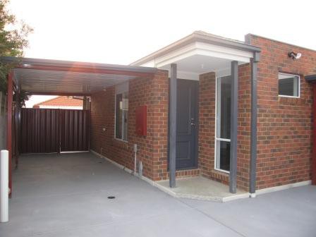 2/3 Henry Drive, Altona Meadows, VIC 3028 - Thumbnail 2 - 22/05/2019