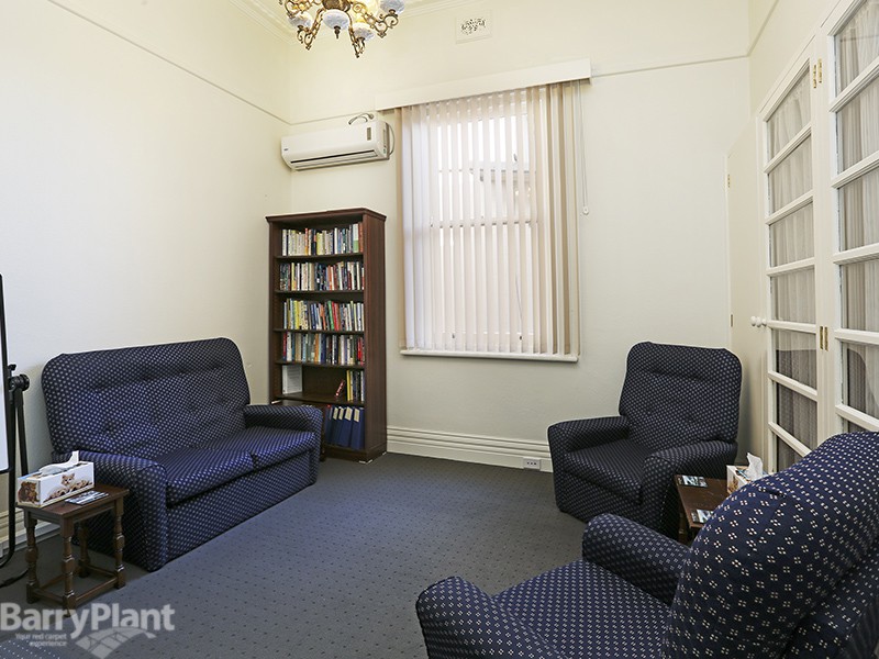 1/2a Aberdeen Street, Geelong West, VIC 3218 - Thumbnail 2 - 22/05/2019