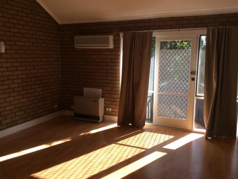 4/2 Stanley Street, Glenroy, VIC 3046 - Thumbnail 2 - 22/05/2019