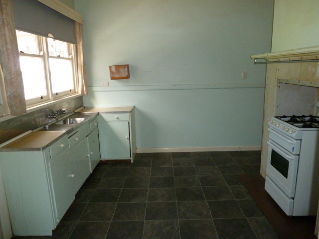 36 ORANGE Grove, Bayswater, VIC 3153 - Thumbnail 2 - 22/05/2019