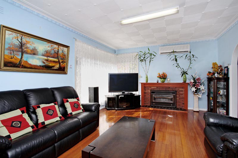 4 Atunga Court, Sunshine West, VIC 3020 - Thumbnail 1 - 22/05/2019