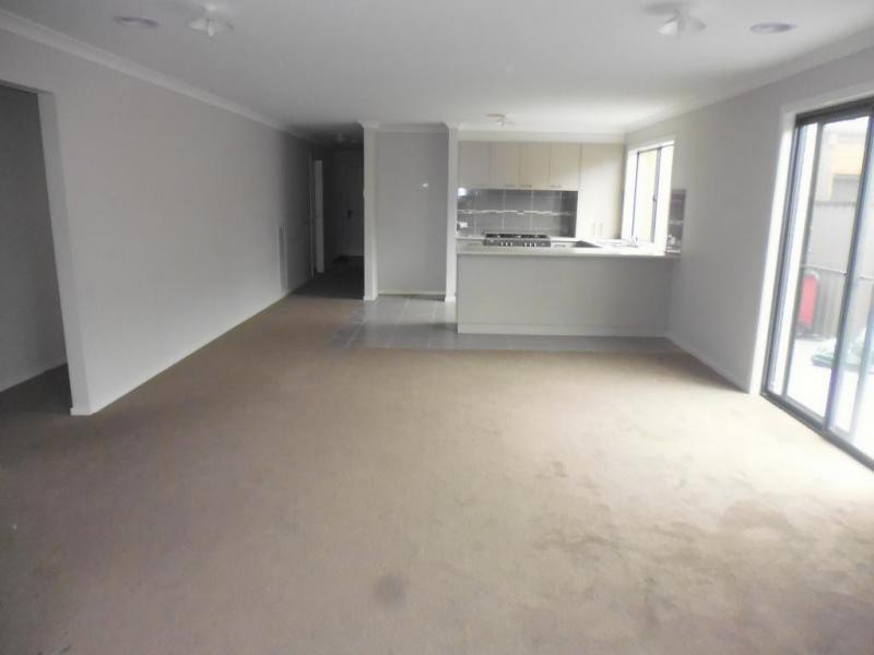 26 Foleys Road, Derrimut, VIC 3030 - Thumbnail 2 - 22/05/2019