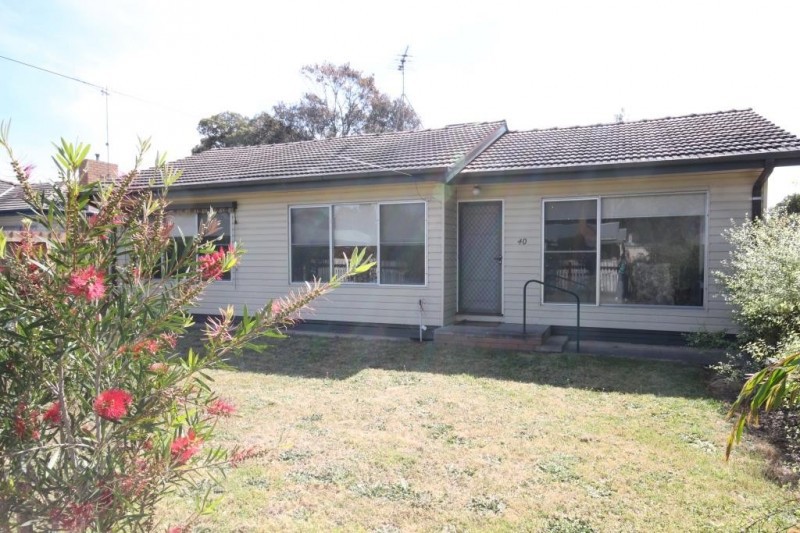 1/40 Helms Street, Newcomb, VIC 3219 - Thumbnail 1 - 22/05/2019