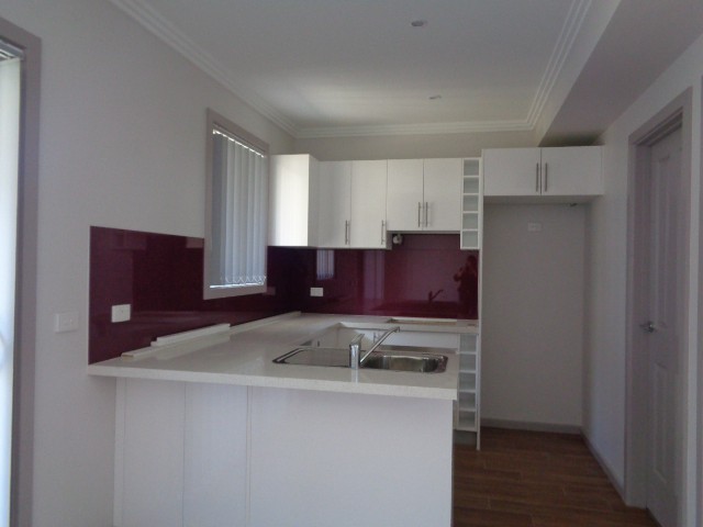 2/4 Ashford Close, Hampton Park, VIC 3976 - Thumbnail 1 - 22/05/2019