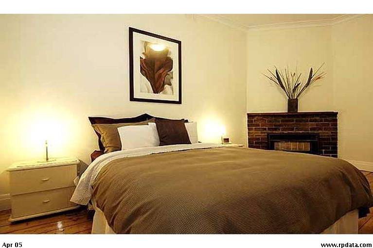 16 Dove Street, West Footscray, VIC 3012 - Thumbnail 2 - 22/05/2019