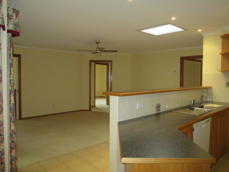 26 Mulguthrie Court, Hallam, VIC 3803 - Thumbnail 2 - 22/05/2019