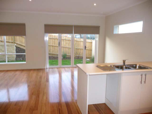 2 Birk Court, Gowanbrae, VIC 3043 - Thumbnail 2 - 22/05/2019