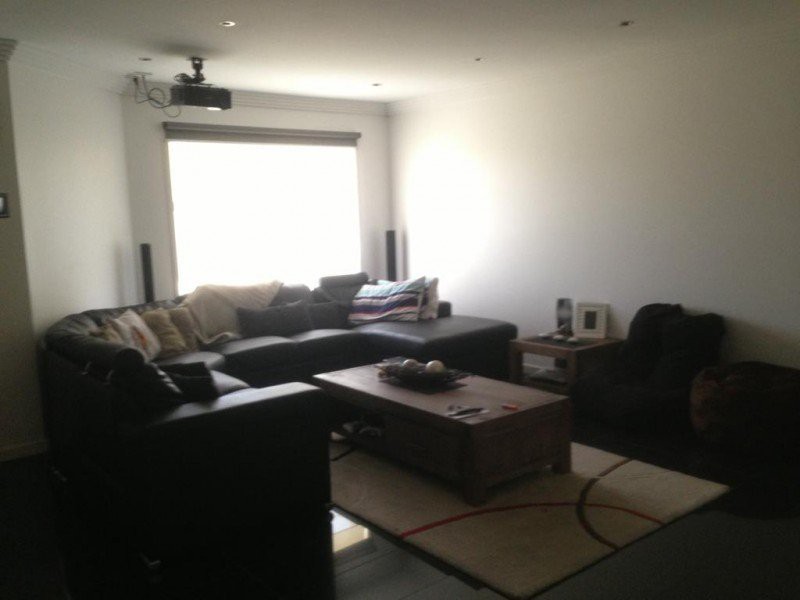 28 Tarcoola Avenue, Meadow Heights, VIC 3048 - Thumbnail 2 - 22/05/2019