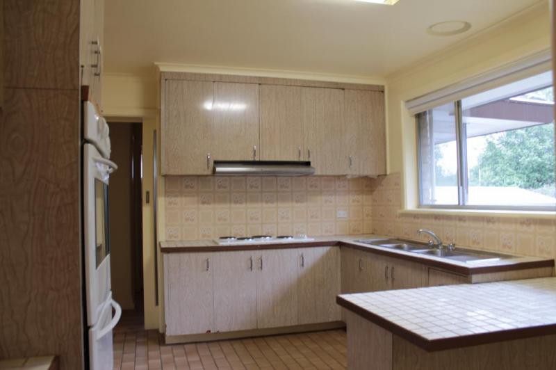 41 Dorothy Street, Burwood East, VIC 3151 - Thumbnail 2 - 22/05/2019