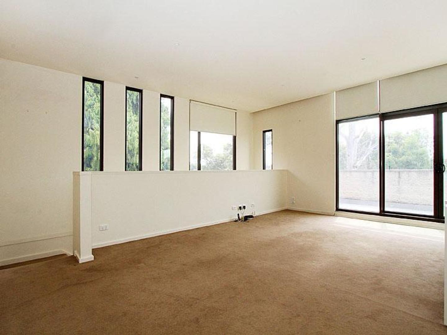 17/125 Main Drive, Macleod, VIC 3085 - Thumbnail 2 - 22/05/2019