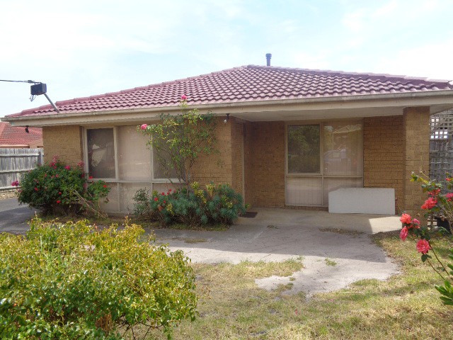 1/5 Ivan Crescent, Hampton Park, VIC 3976 - Thumbnail 1 - 22/05/2019