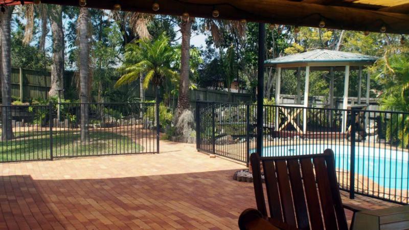 22 Peter Thomson Drive, Parkwood, QLD 4214 - Thumbnail 1 - 22/05/2019