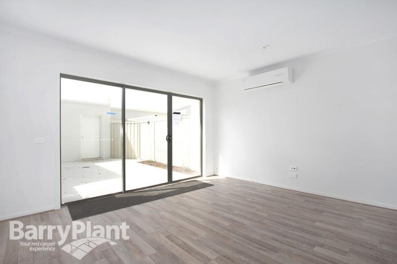 9/7 Cyan Crescent, Officer, VIC 3809 - Thumbnail 2 - 22/05/2019