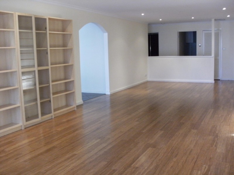 3 Barwon Court, Rowville, VIC 3178 - Thumbnail 2 - 22/05/2019