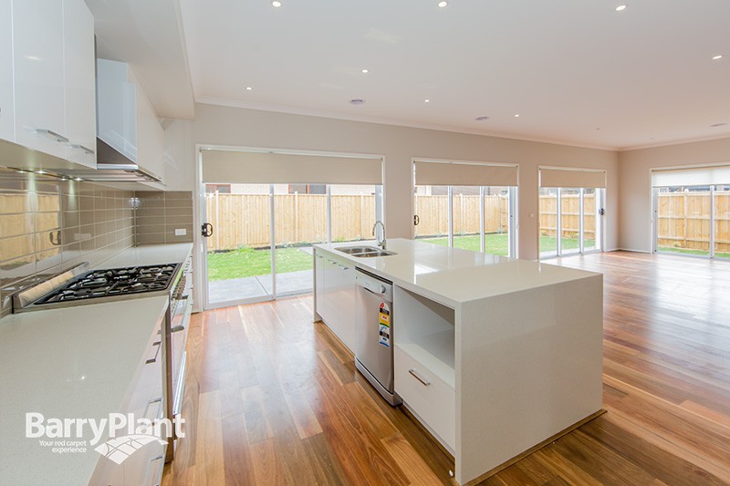 17 Havenstone Drive, Keysborough, VIC 3173 - Thumbnail 1 - 22/05/2019