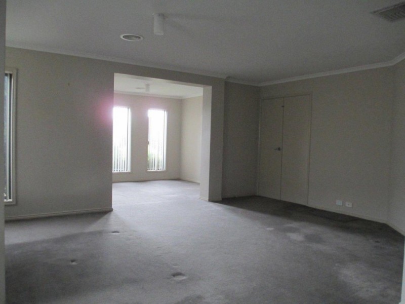 6 Ochre Place, Tarneit, VIC 3029 - Thumbnail 2 - 22/05/2019