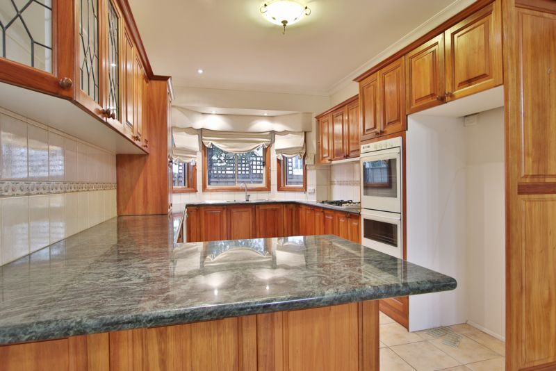 9A Penderel Way, Bulleen, VIC 3105 - Thumbnail 2 - 22/05/2019